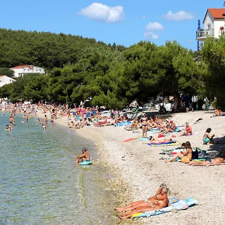 Donja Vala 2732a * Drvenik (Split-Dalmatia)