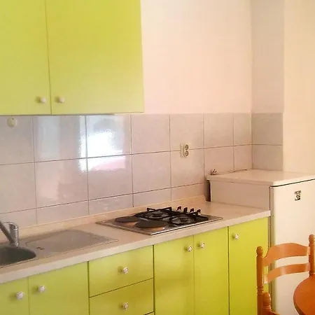 Donja Vala 2732a *