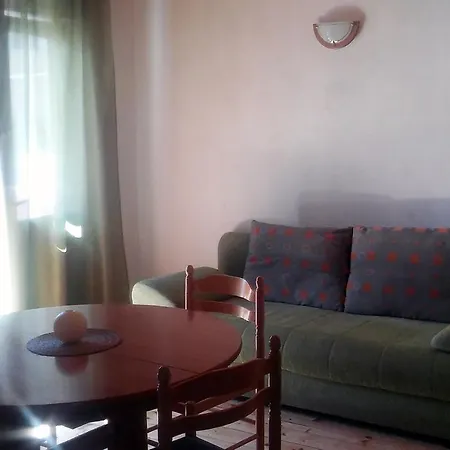 Apartment Donja Vala 2732a Drvenik (Split-Dalmatia)